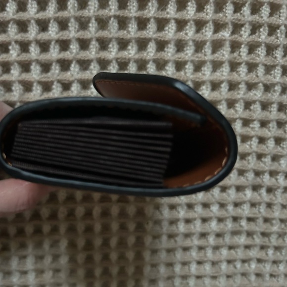 NWOT Checkered Black and White Women's Wallet - Look for Less - Picture 4 of 4